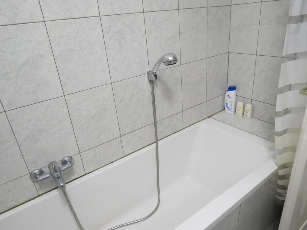 Apartment 2 Bedroom In Atlit, Haifa District Atlit