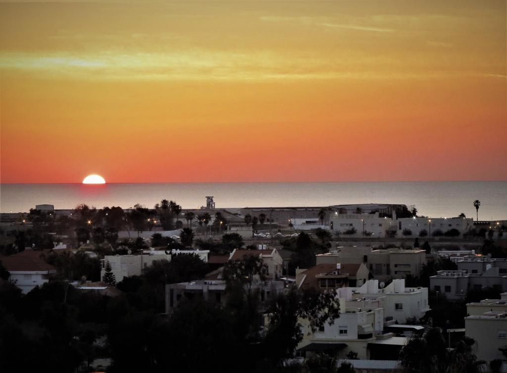 2 Bedroom In Atlit, Haifa District
